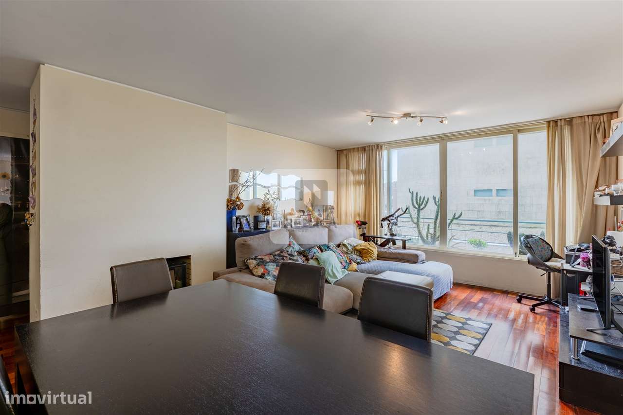 Apartamento T2 no Alto da Boa Nova, Leça da Palmeira-5