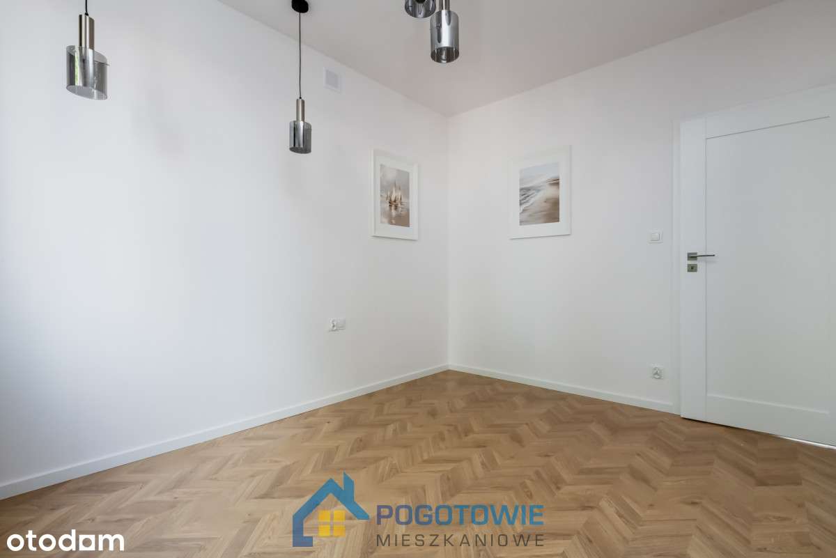 Hit Super M3 w Centrum przy ul Lipowej w Kamienicy-15