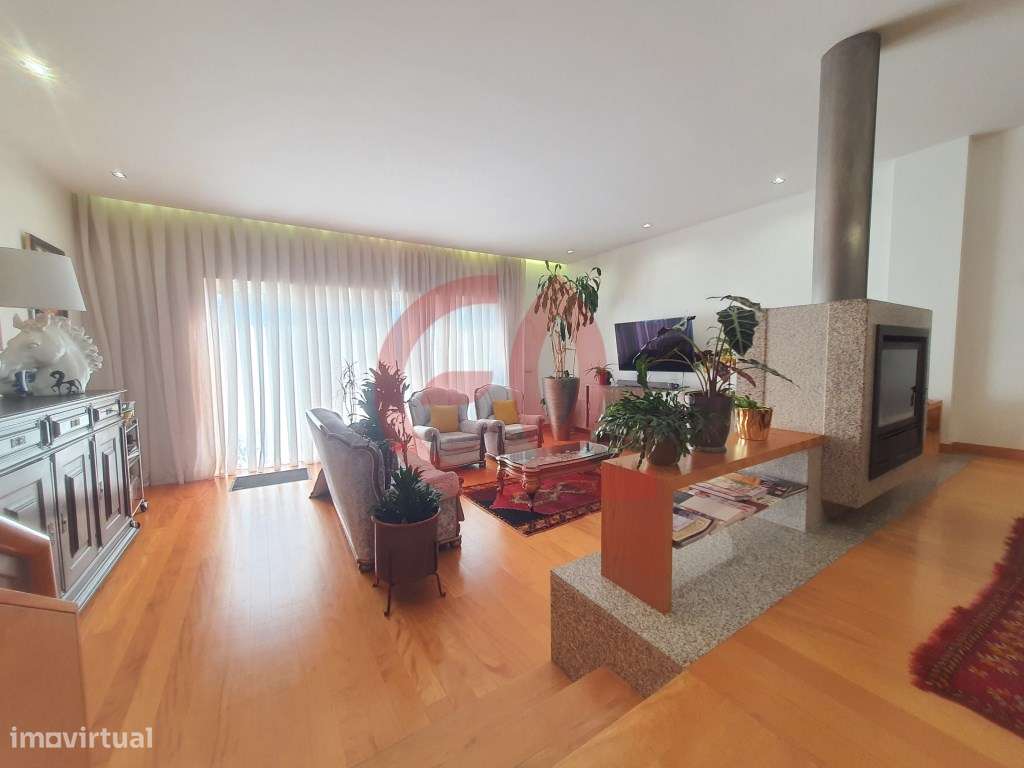 Moradia em Banda - Abelheira - Grande imagem: 1/52