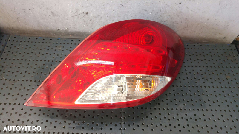 Stop tripla lampa dreapta led peugeot 207 wa wc vp9pfx13404a 968656598000 - 1