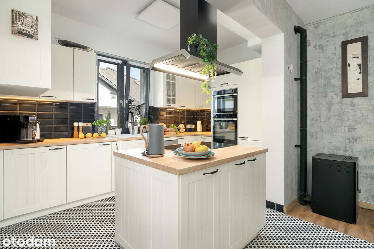 Przestronny bliźniak z prywatną furtką do lasu.-5