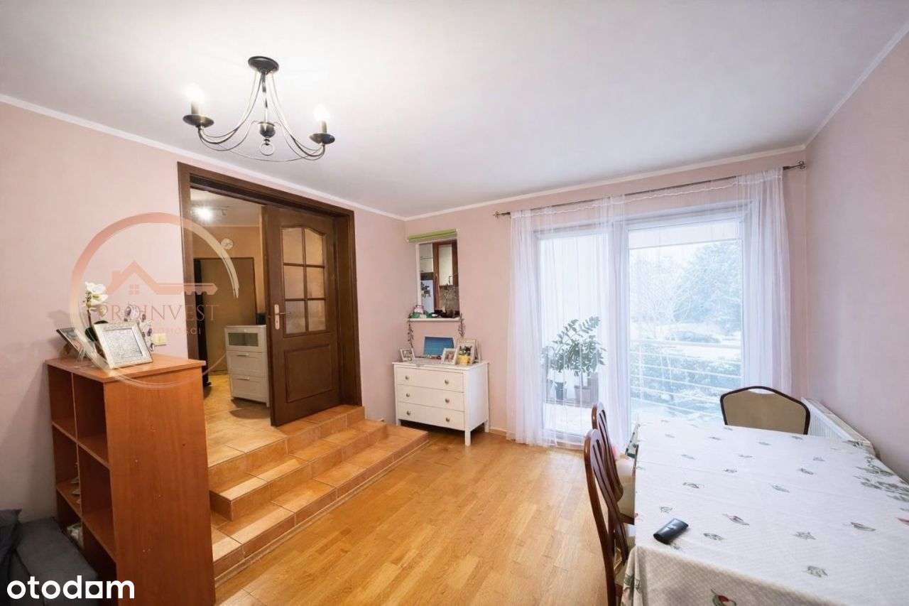 Śródmieście|2 pokoje/1piętro|balkon|budowa 2000 r-0