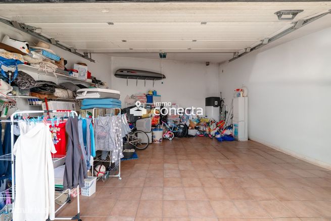 Moradia Geminada T4 com churrasqueira na Marinha Grande - Leiria-55