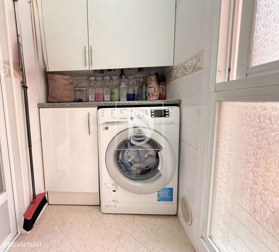 Apartamento T3 Renovado com Parqueamento em Alhos Vedros-13