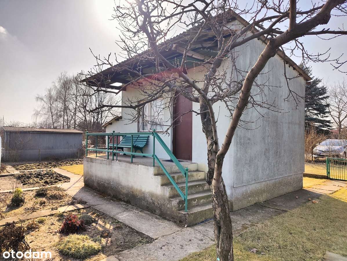 Sprzedam działkę z altaną na ROD Wyspiańskiego w Koninie-2