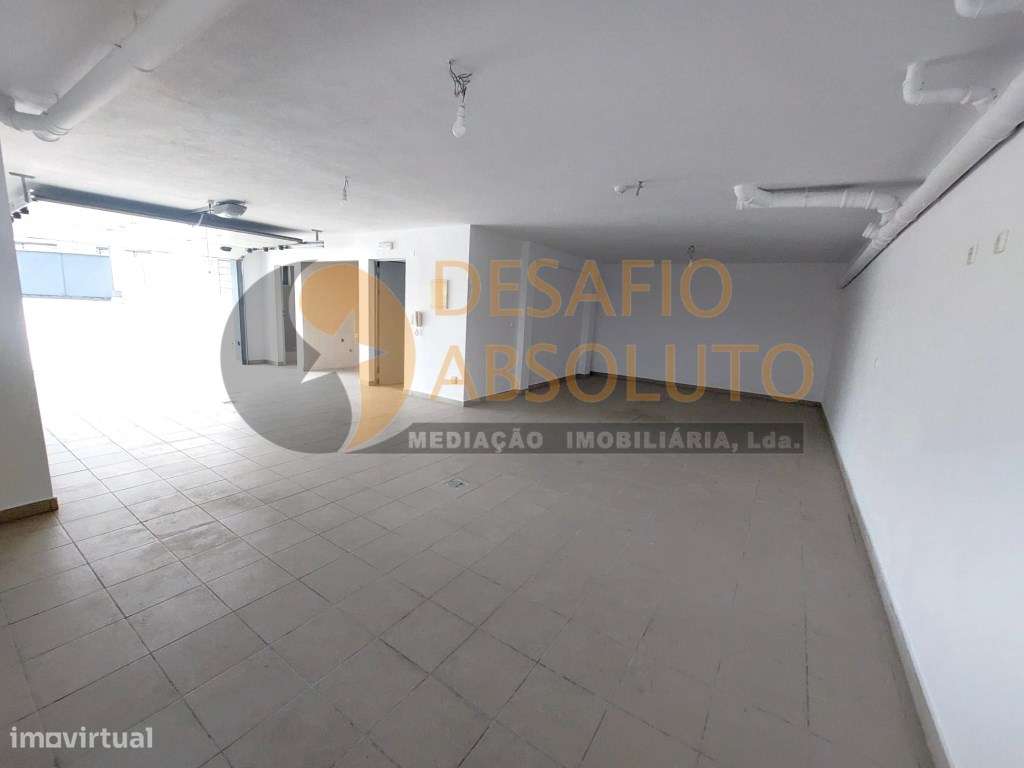Moradia Isolada T5, boas áreas. Quinta da Alembrança - Feijó-40