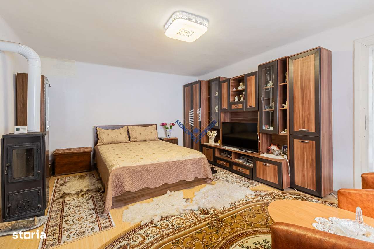 Casă cu 3 camere – Zărnești Central - comision 0%-10