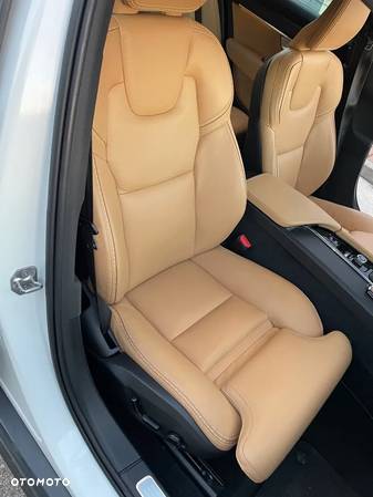 Volvo V90 Cross Country D4 AWD Geartronic Pro - 28