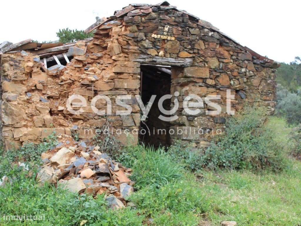 Terreno com 3080m2 de área localizado no Centro de Portugal - Grande imagem: 4/28