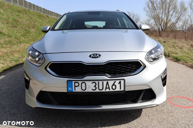 Kia Ceed 1.5 T-GDI M - 2