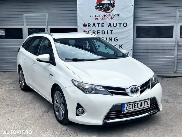 Toyota Auris 1.8 VVT-i Hybrid Automatik Executive - 1