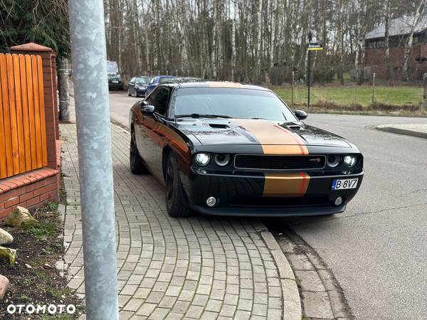 Dodge Challenger - 3