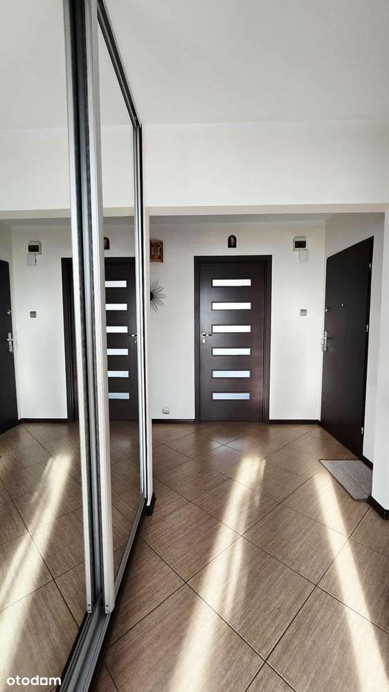 Sprzedam 3 pokojowe mieszkanie bardzo dobry standard-5