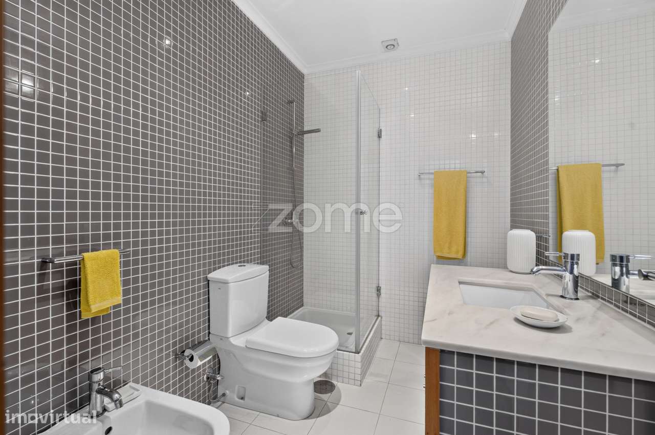 Moradia T3 com suite, garagem e terraço em Rio Tinto, Gondomar-6