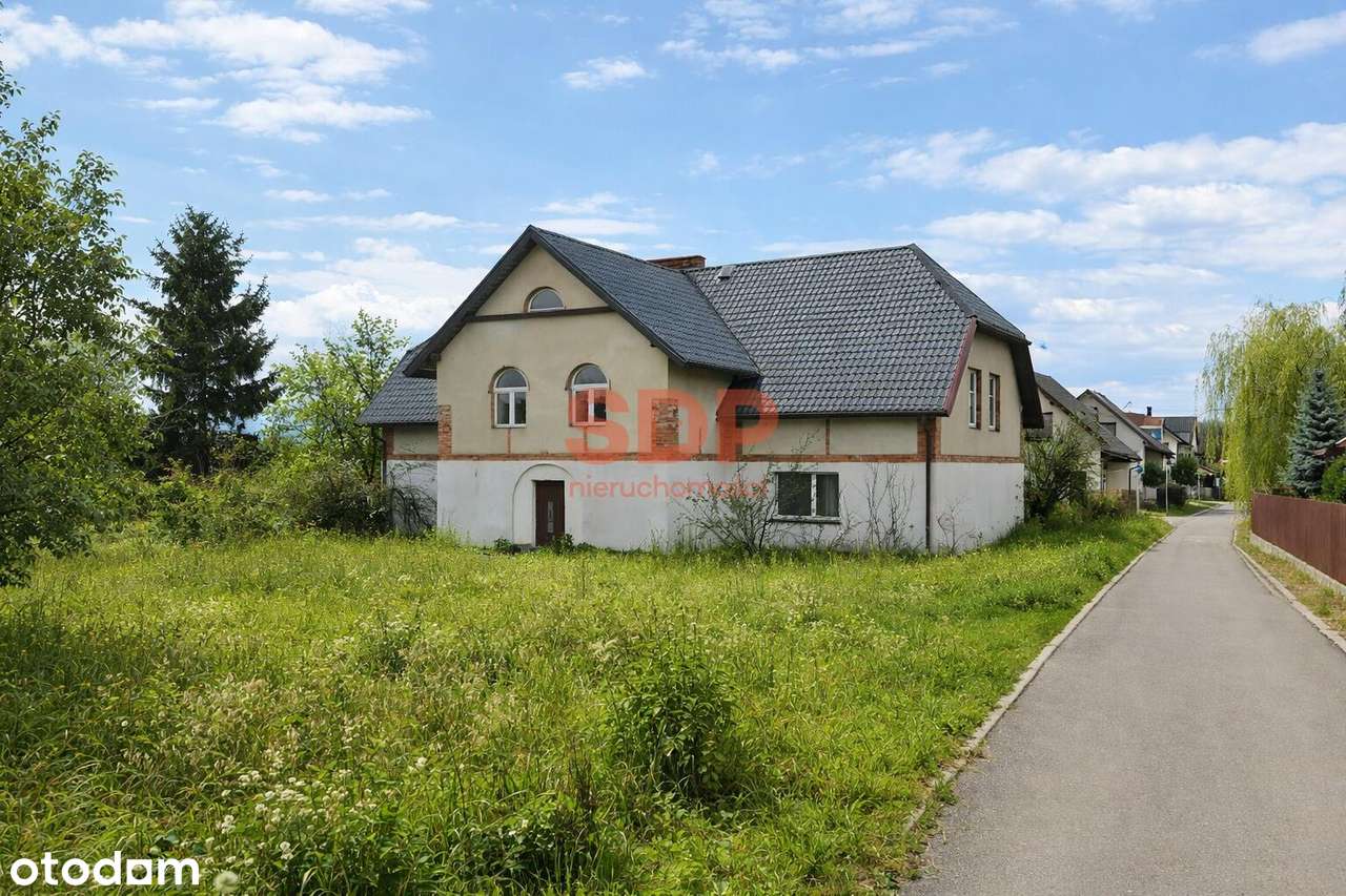 Duży dom do wykończenia / pensjonat / 10 pokoi / działka 15,5 ar