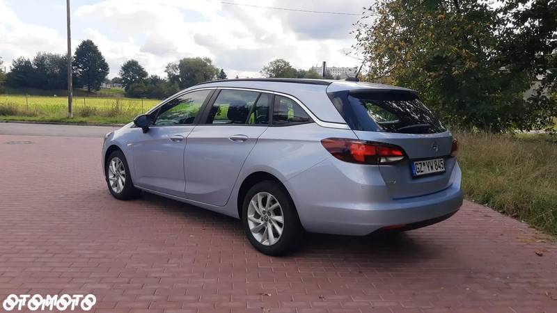 Opel Astra 1.6 D (CDTI) Start/Stop Sports Tourer Edition - 10