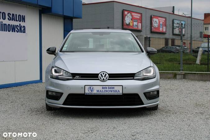 Volkswagen Golf - 5