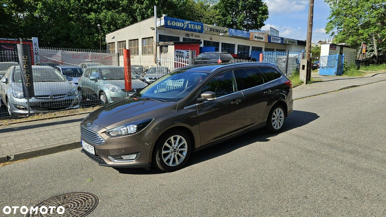 Ford Focus Turnier 1.5 EcoBlue Start-Stopp-System TITANIUM - 3