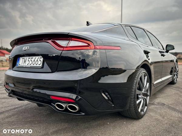 Kia Stinger - 7