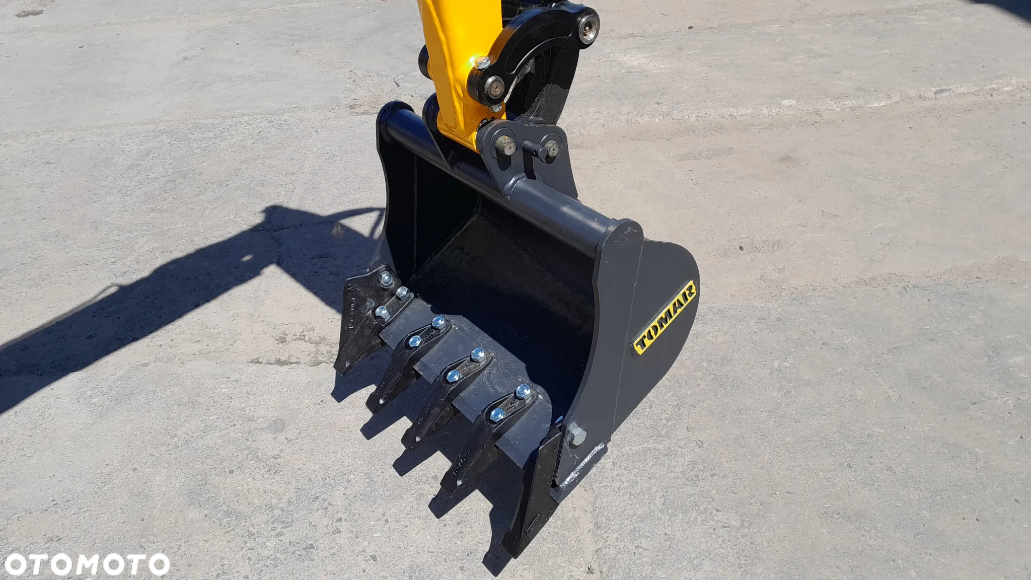 JCB 8018  2017r - 17