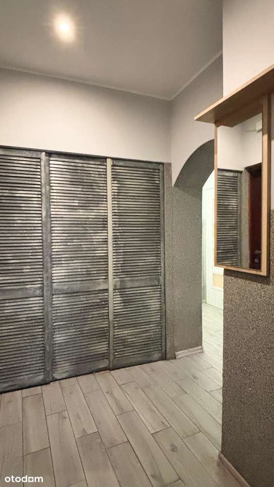 Przestronne mieszkanie w sąsiedztwie Rynku.-10