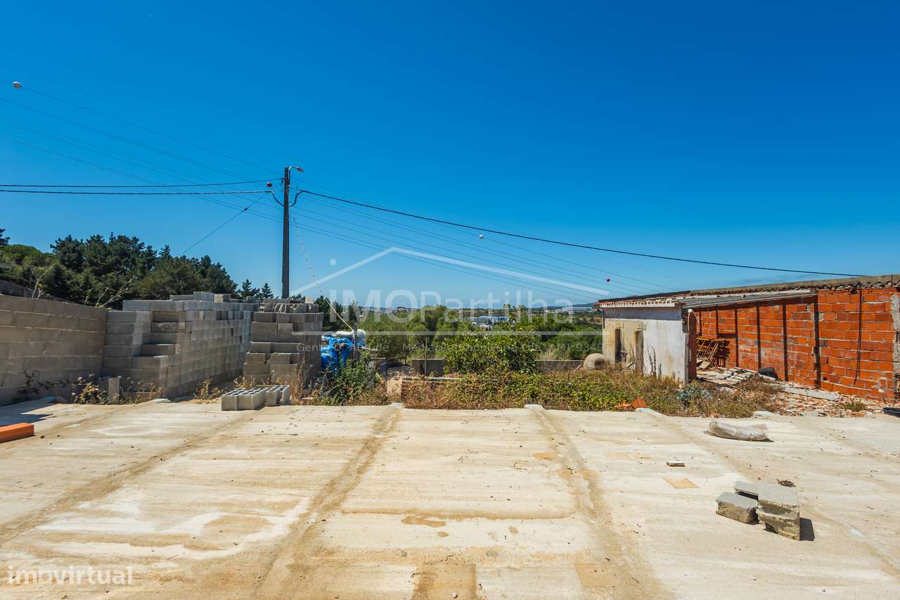 Manique de Cima | Prédio Urbano 255,5 m² | AUGI | Investimento-8