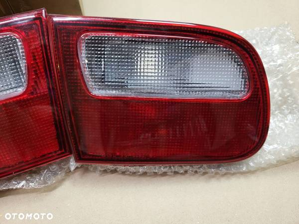 Lampa tył tylna w klapę prawa lewa HONDA CIVIC V HB 3D - 3