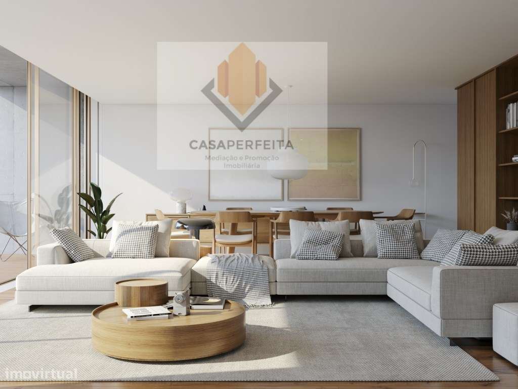 Moradias V3 Novas De Luxo com Jardim, Terraço e Varandas - Arcozelo-5