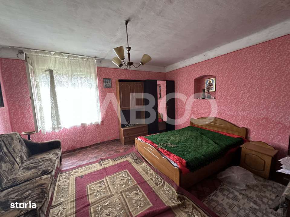 Casa de vanzare 2 camere anexe gospodaresti 1248 mp teren in Beclean - Imagine principală: 5/11