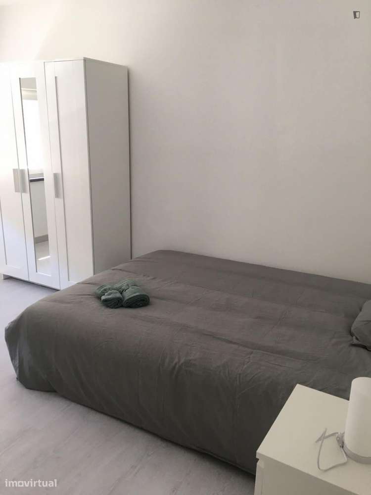 Quarto - localizado em Carcavelos Lisbon - Grande imagem: 2/10