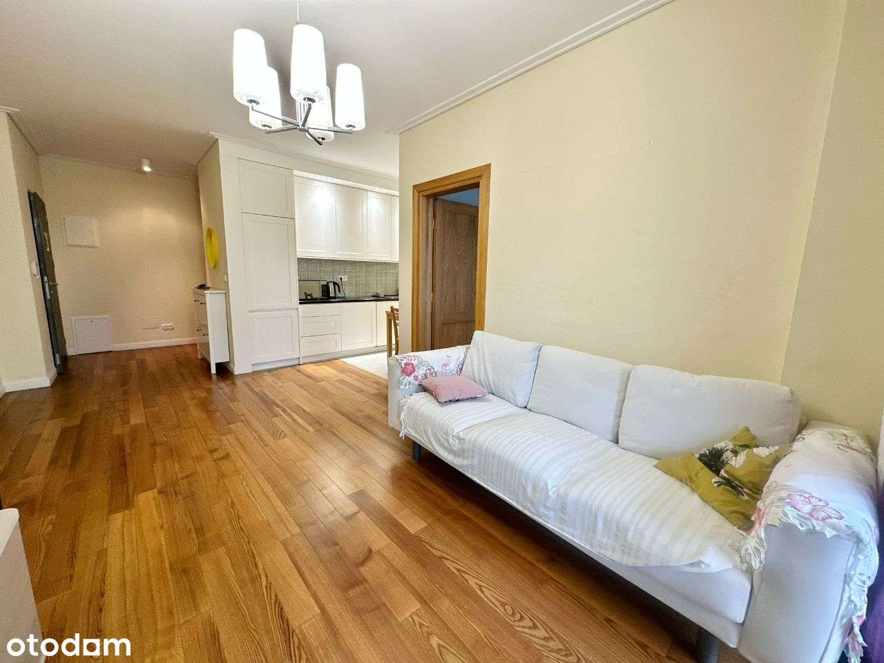 3 pokoje ul. Obrzeżna, Mokotów. MIejsce parkingowe-1