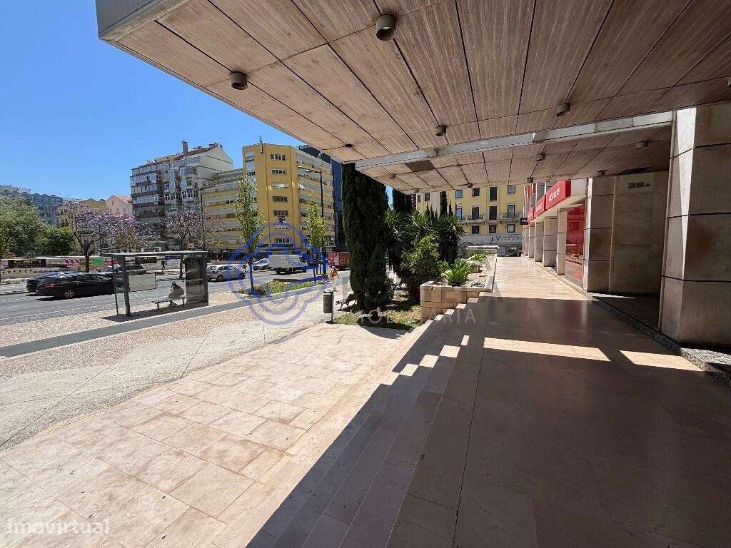 Escritório Edf. Aviz, junto ao Marquês de Pombal - Lisboa - Grande imagem: 5/15