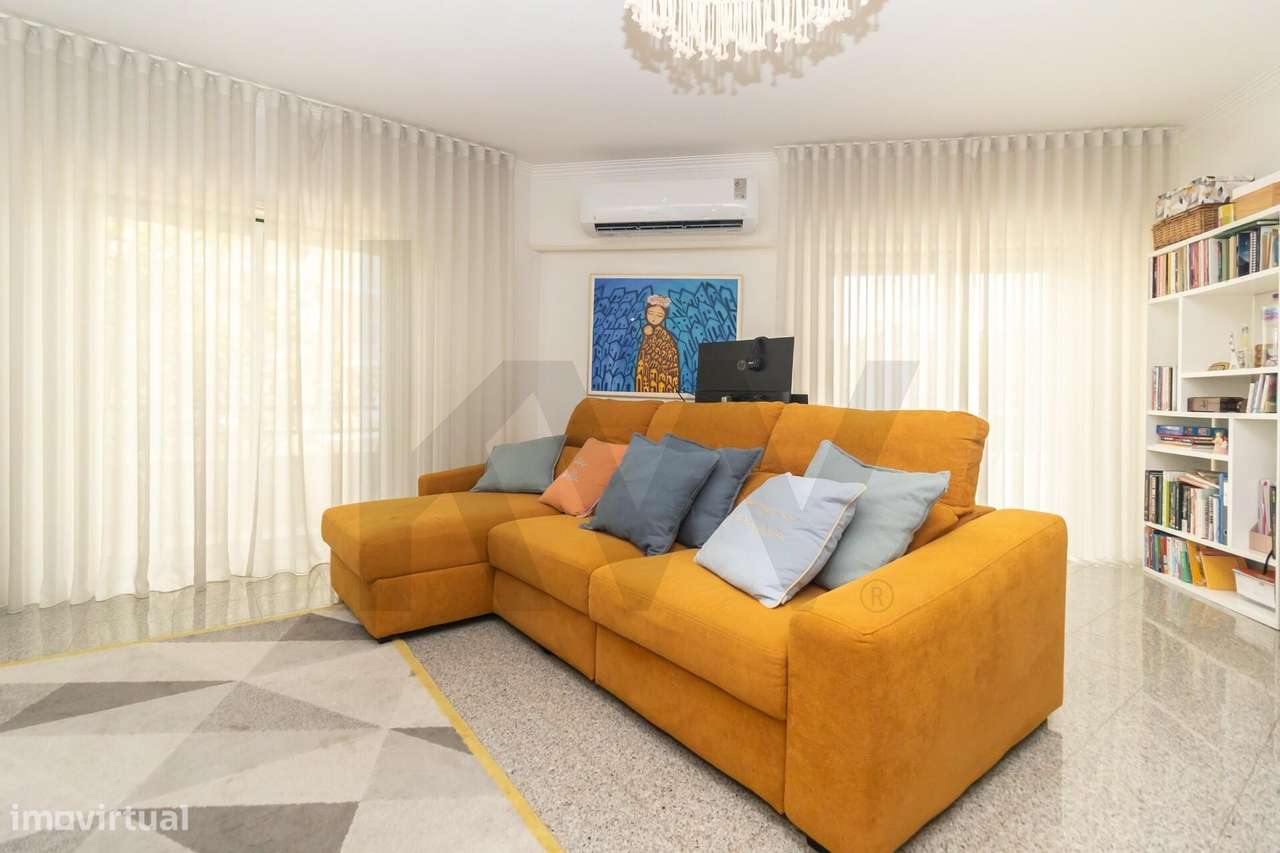 Apartamento T1 na Charneca da Caparica-8
