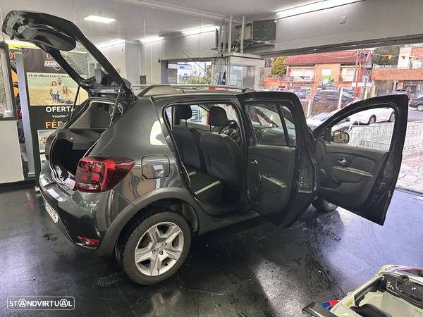 Dacia Sandero 1.0 SCe Stepway - 10