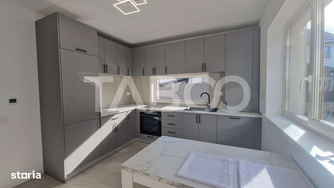 Casa moderna cu 4 camere 2 bai si curte in Selimbar zona rezidentiala - Imagine principală: 5/17