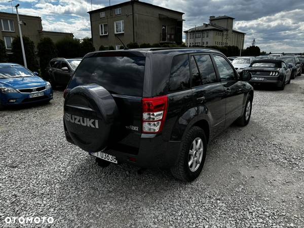 Suzuki Grand Vitara 2.4 De Luxe - 6