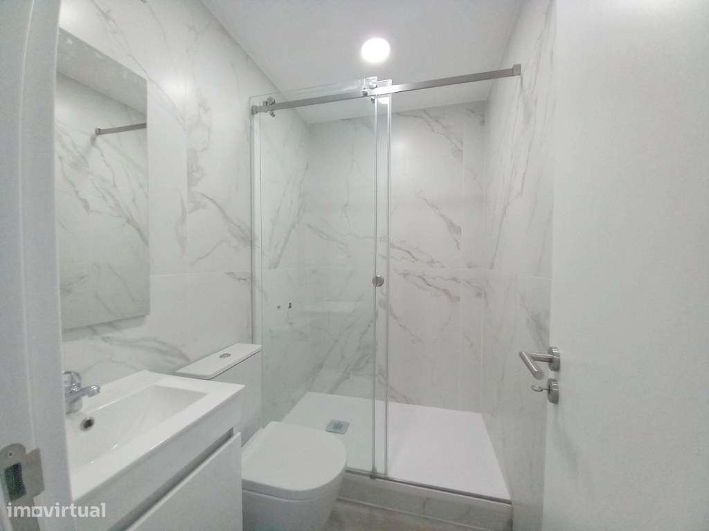 Apartamento T4 Venda em Costa da Caparica,Almada-26