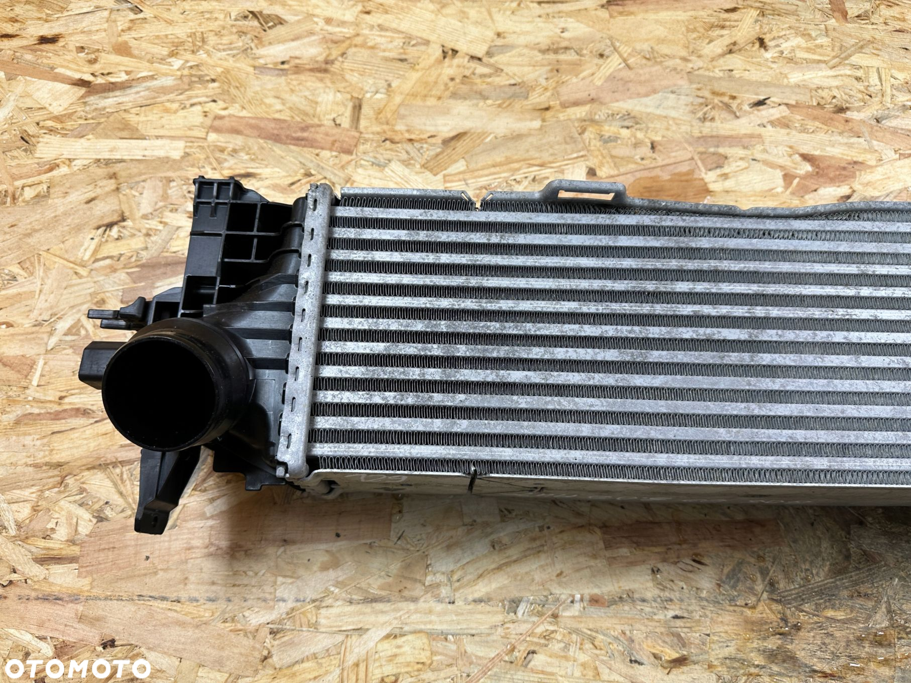 CHŁODNICA POWIETRZA INTERCOOLER BMW X5 G05 X6 G06 3.0D 8584127 - 8