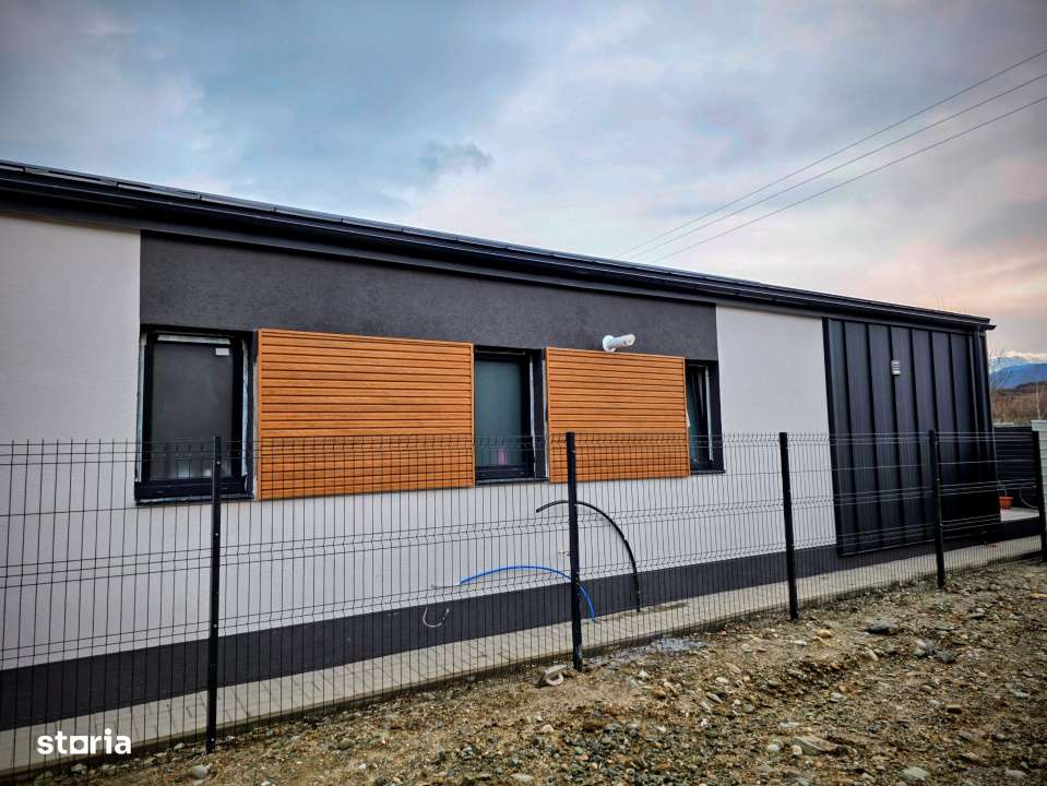 Casa individuala cu patru camere pe parter, Zarnesti-9