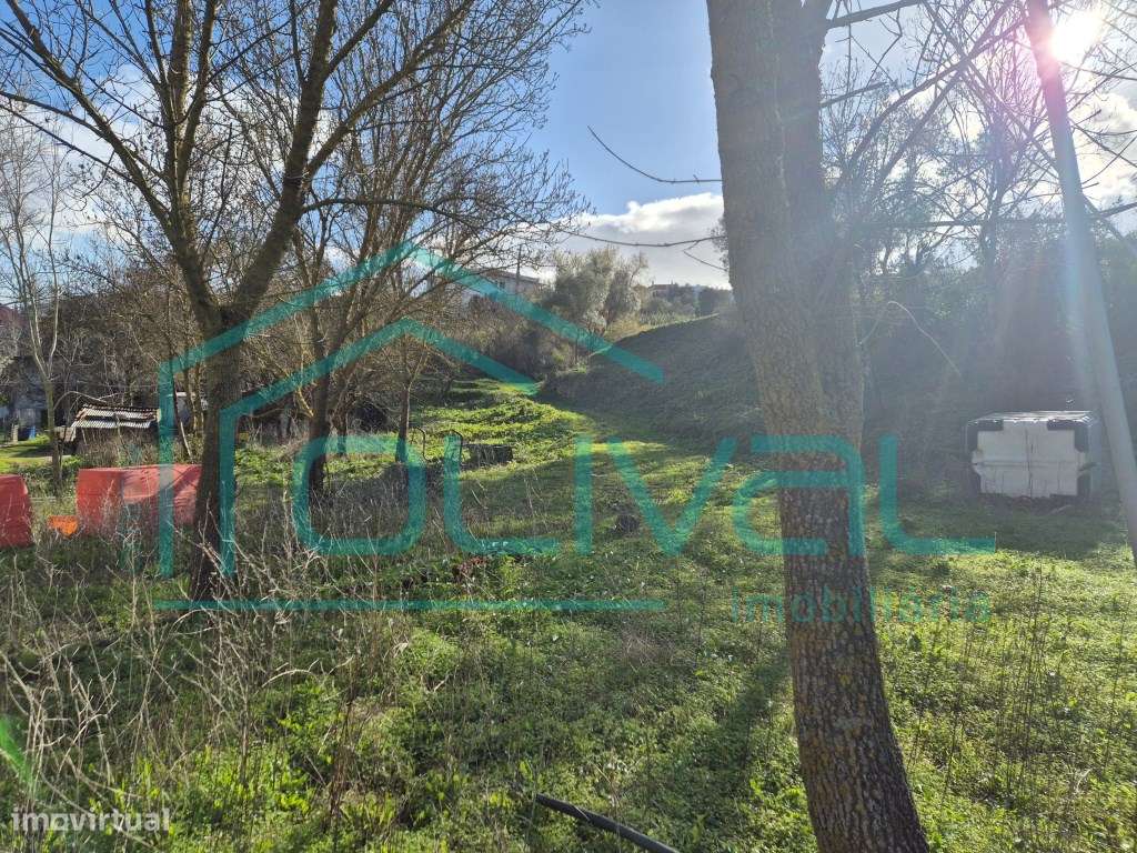 Terreno em Alhandra - Grande imagem: 4/21