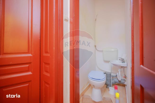 Apartament cu 4 camere de vânzare în zona Ultracentral-15