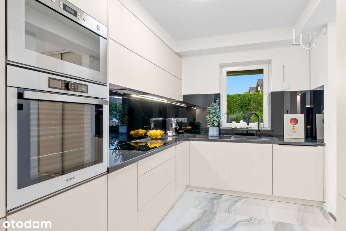 Stylowy Biały Dom, 3 sypialnie, jacuzzi + Prezent!-1