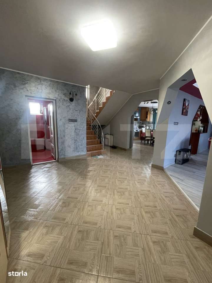 Casa de vanzare, 260mp, teren, 1000 mp, zona Unirea - Imagine principală: 2/19