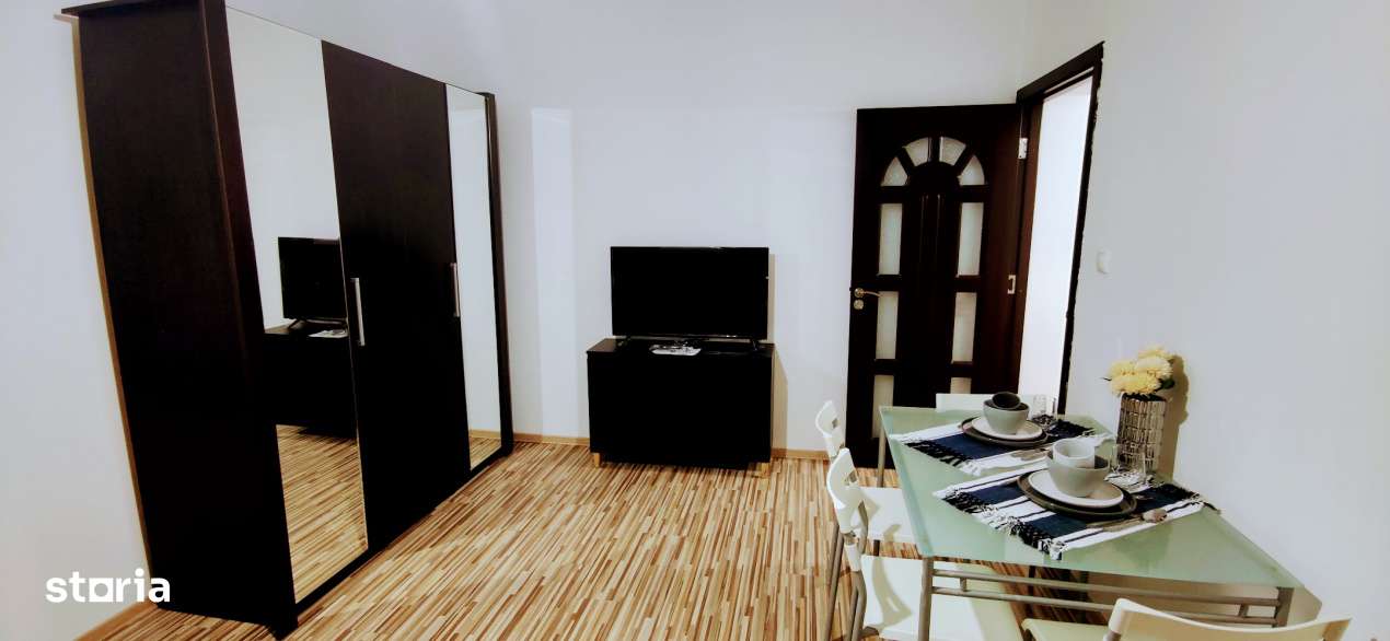 VAND APARTAMENT  DOUA CAMERE CU INTRĂRI SEPARATE-8