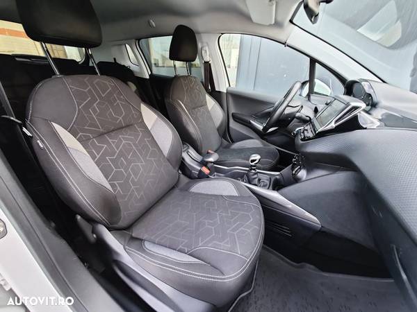 Peugeot 2008 1.5 BlueHDI FAP Active - 25