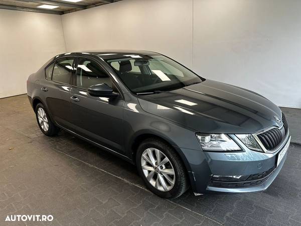 Skoda Octavia 2.0 TDI DSG Style - 19