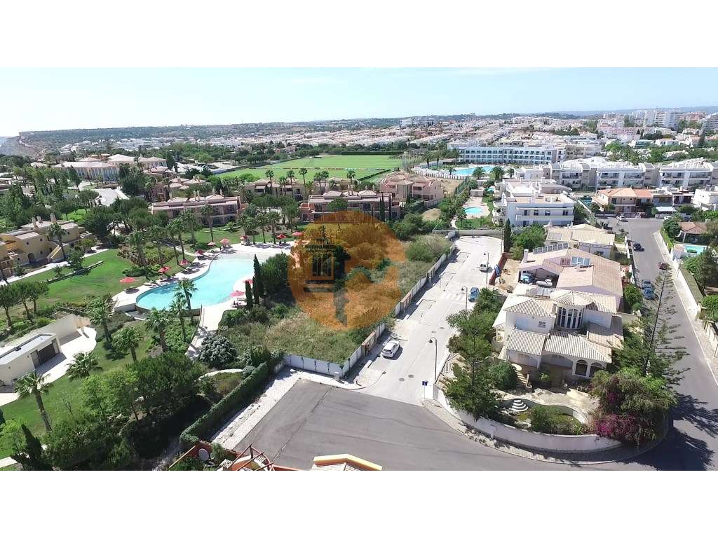 Lote para construção de moradia em Lagos - Grande imagem: 1/7