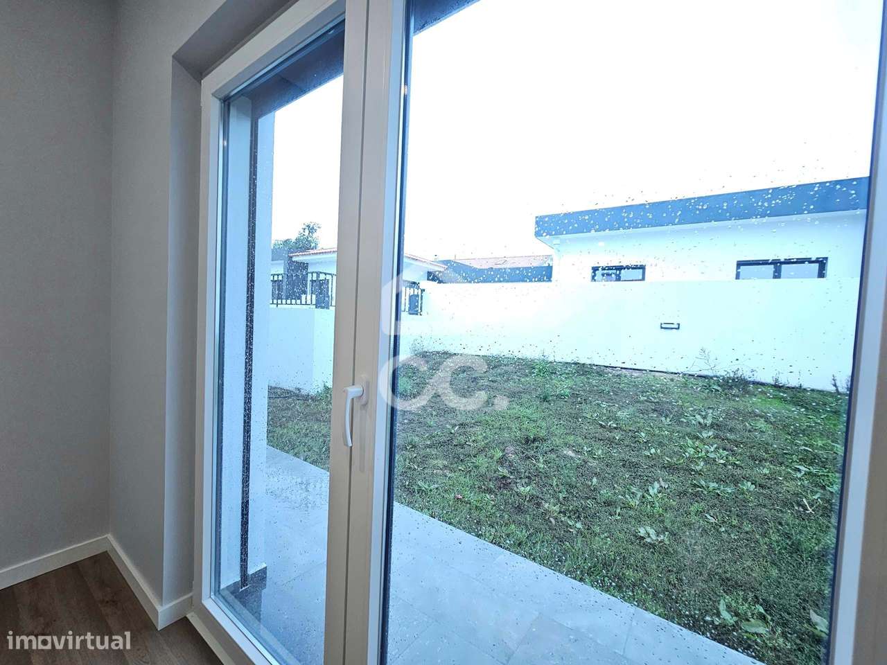 Moradia T3 Nova- Térrea-15