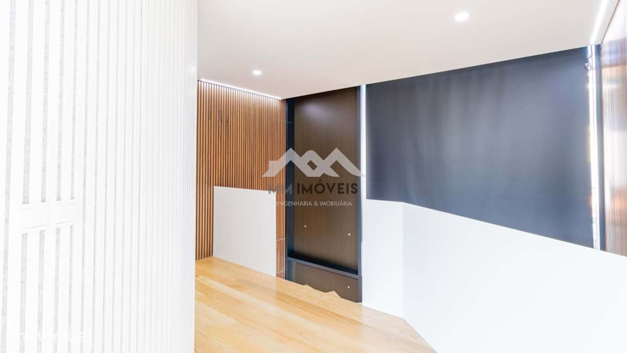 Moradia | T4 | Piscina | Maia-53