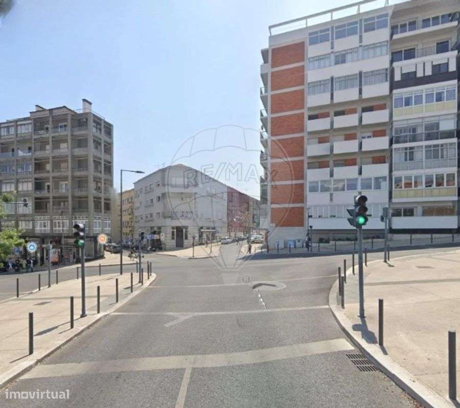 Apartamento T4 para venda - Grande imagem: 2/17